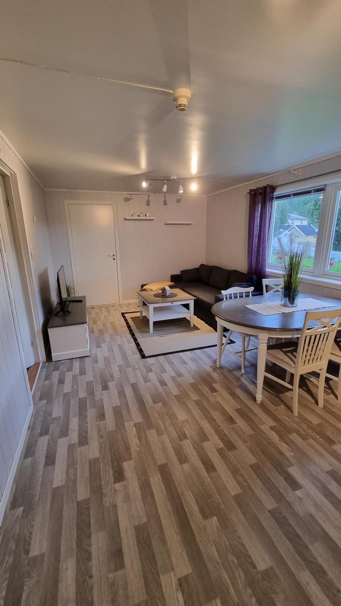 Lofoten Overnatting - Ballstad Exterior photo